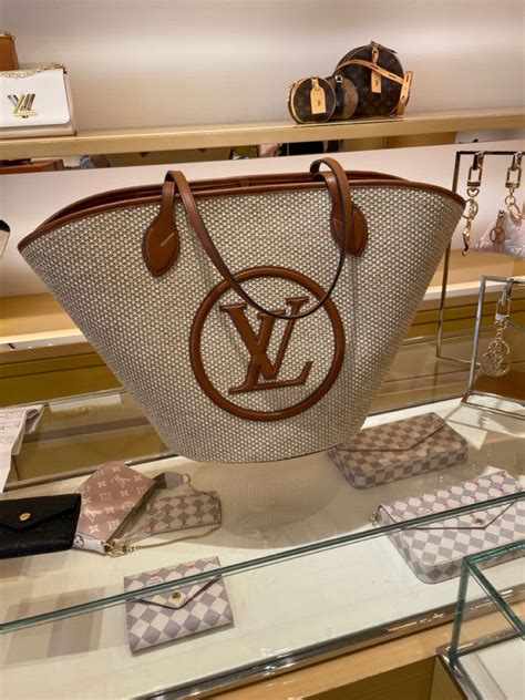 dettagli borsa louis vuitton|Louis Vuitton italia.